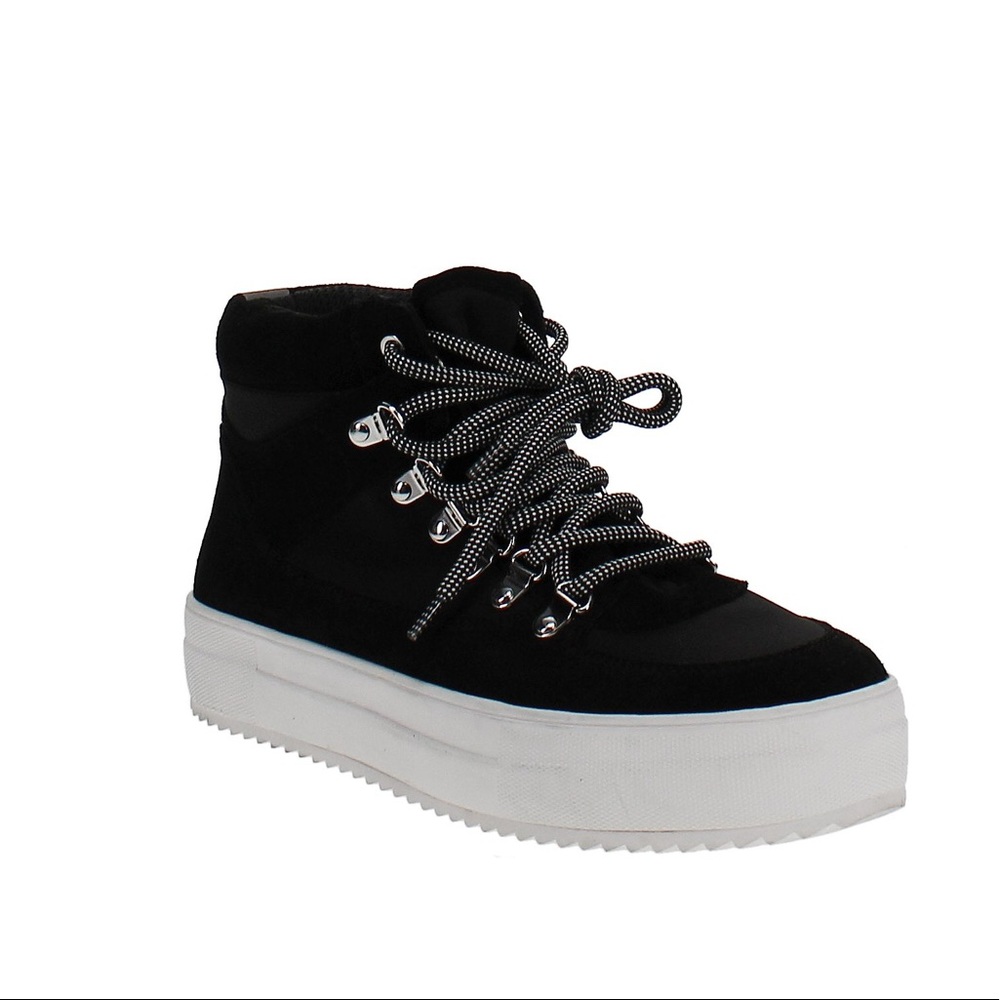 NEW Aqua Black Sneaker Lace Up US 6.5